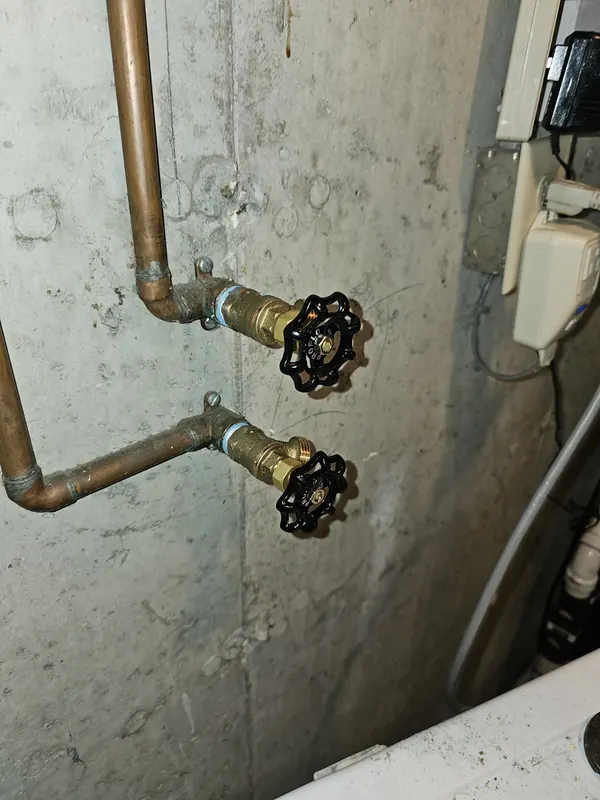 New brass washing machine hose valves on the same copper lines